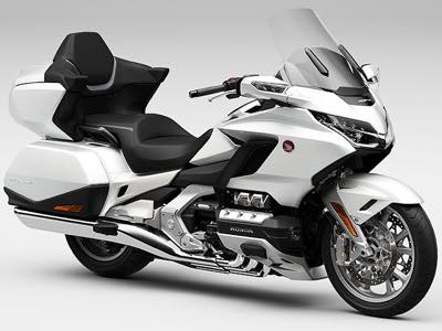 Gold Wing Tour DCT (2023) / P-7クラス